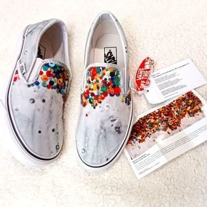 New Vans X MOCA Classic Slip On Women's Sz 10 Men's Sz 8.5 Breanna Young Flowers